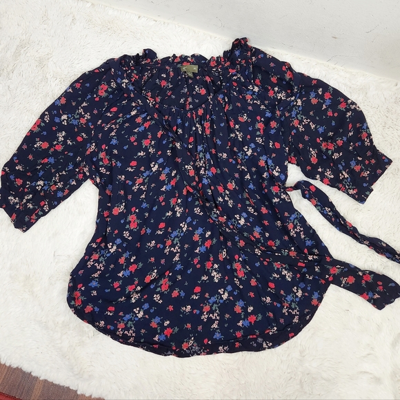 Anthropologie Tops - Fei Anthropologie Floral blouse